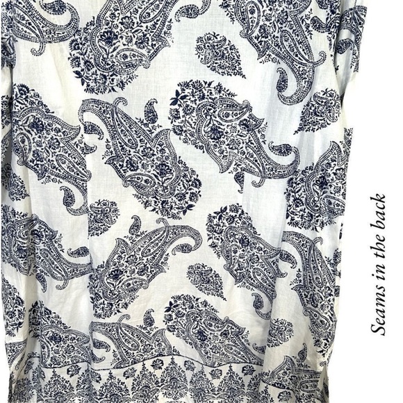 Liz Claiborne blue & white tunic. Size Medium. Excellent - like new - condition. - Picture 7 of 8